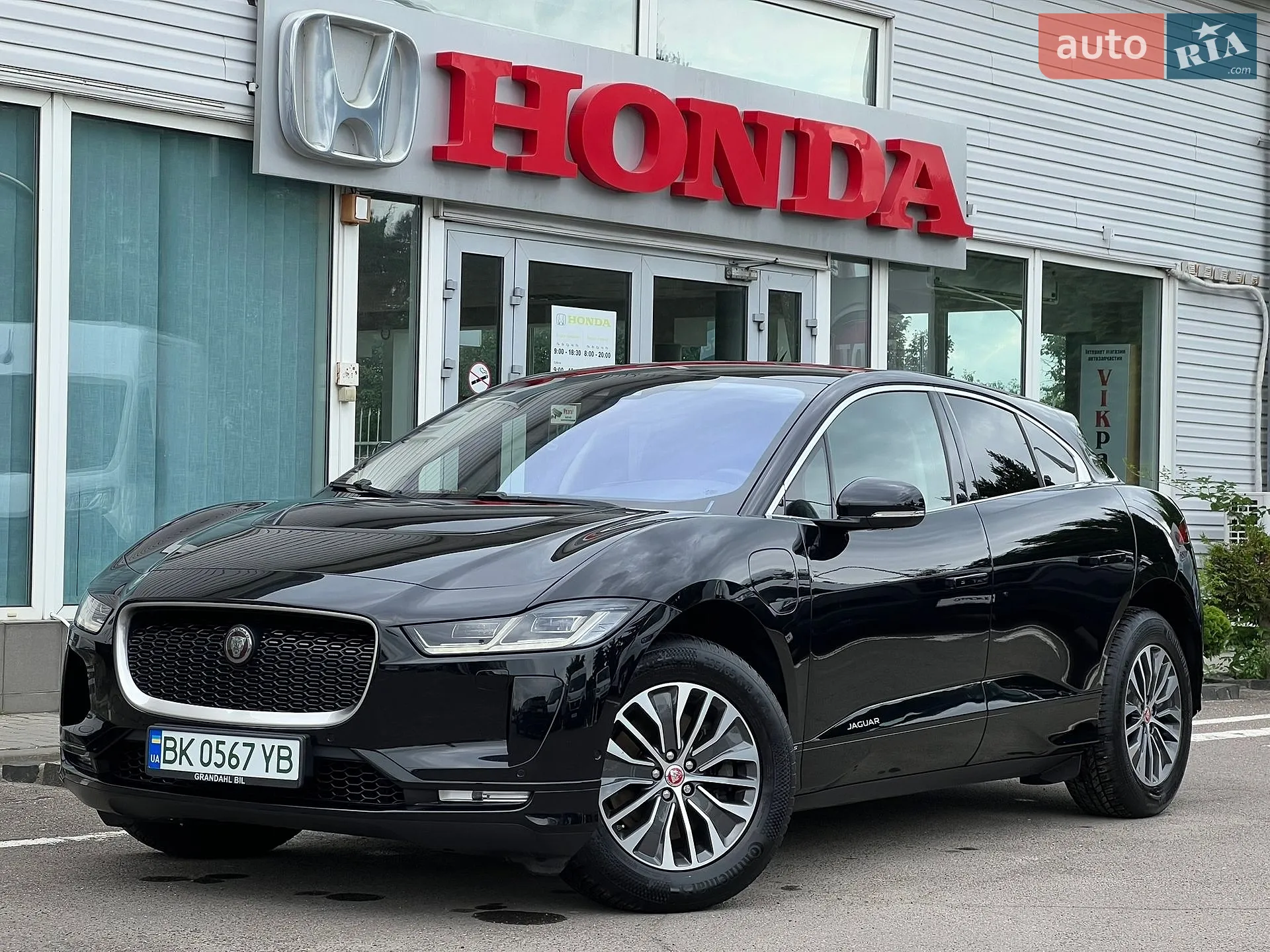2019 Jaguar I-Pace - мініатюра 2