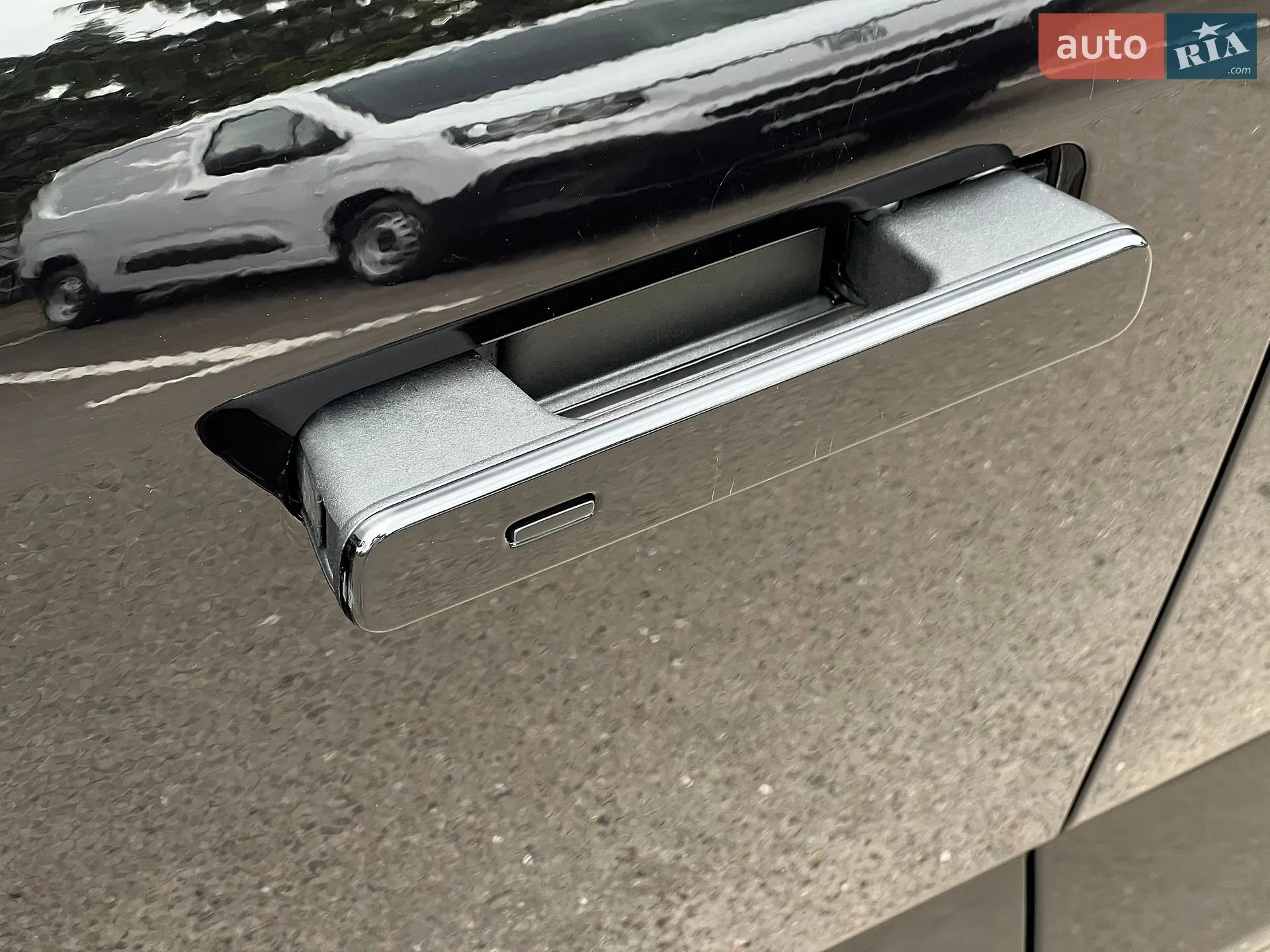 2019 Jaguar I-Pace - мініатюра 14