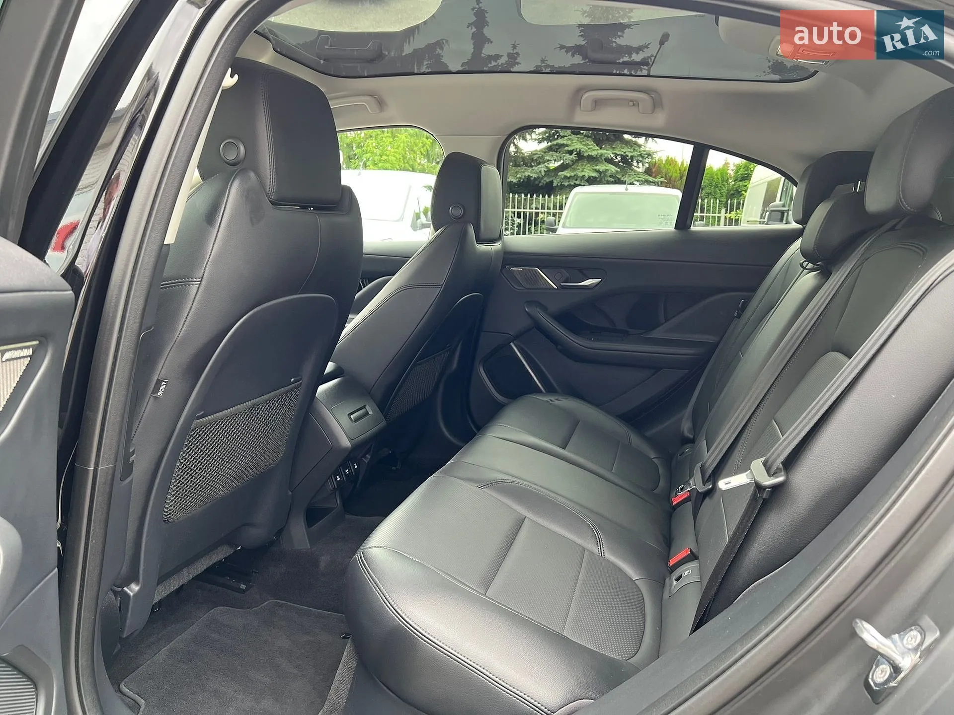 2019 Jaguar I-Pace - мініатюра 34