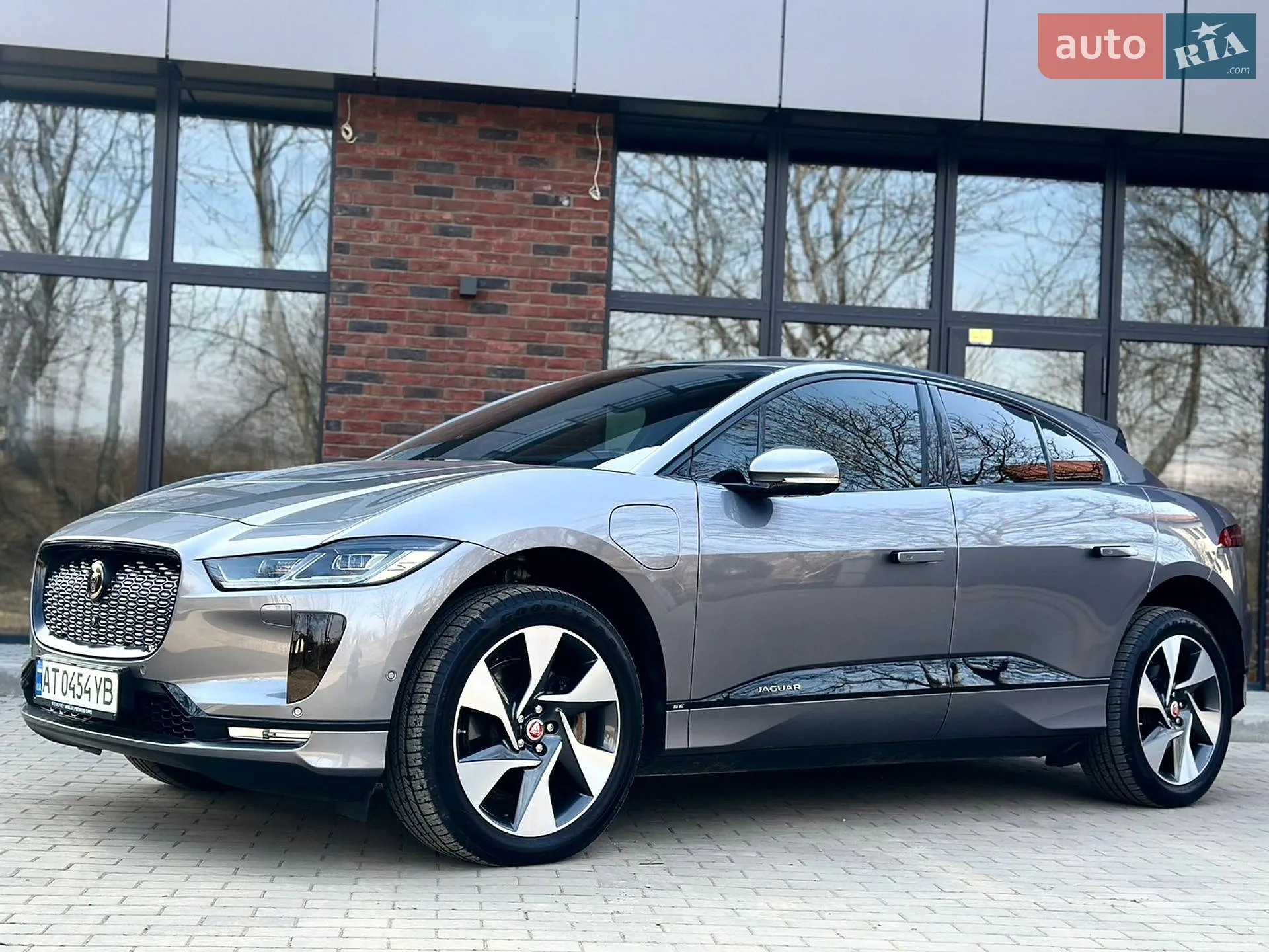 2020 Jaguar I-Pace - мініатюра 2