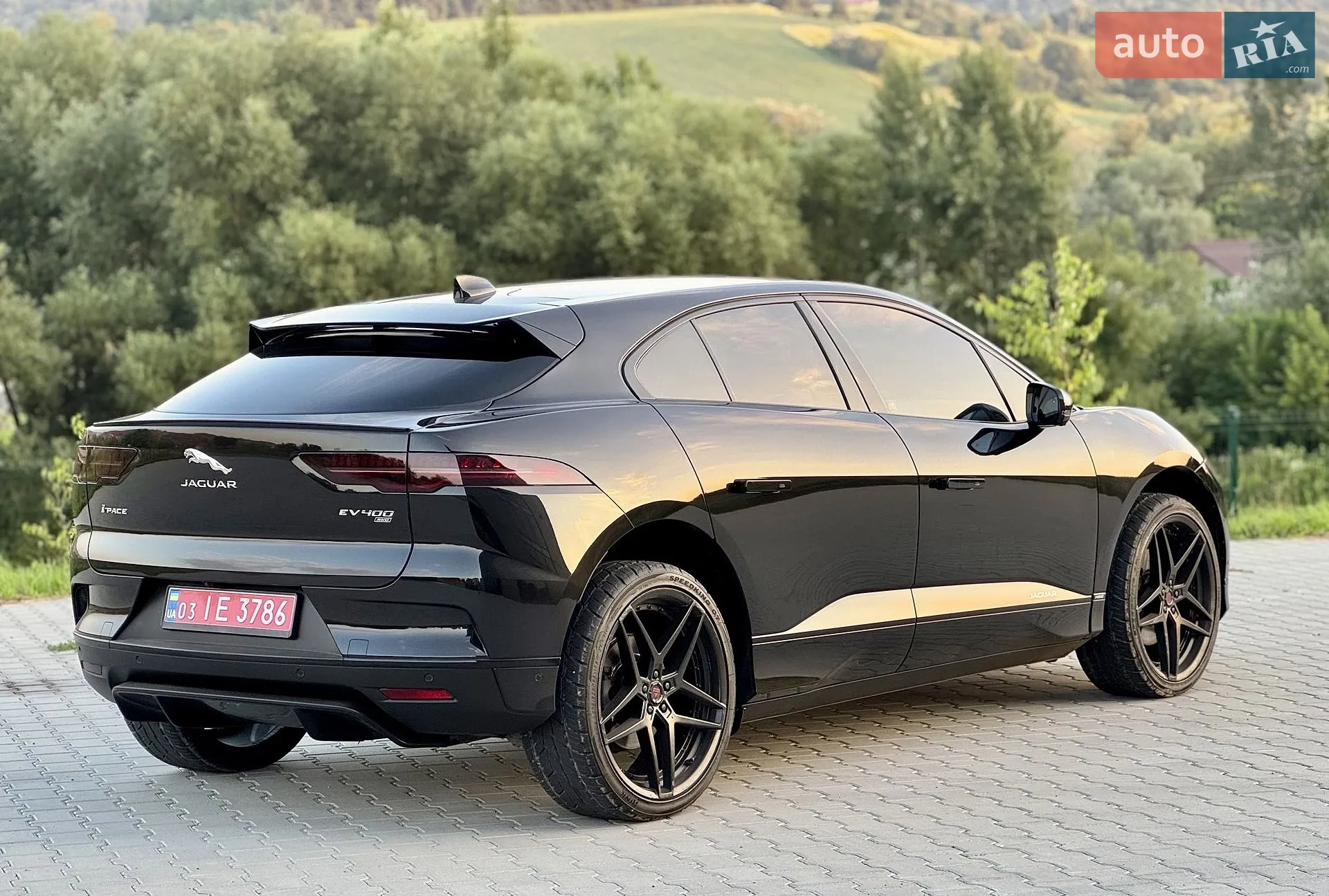 2019 Jaguar I-Pace - мініатюра 11