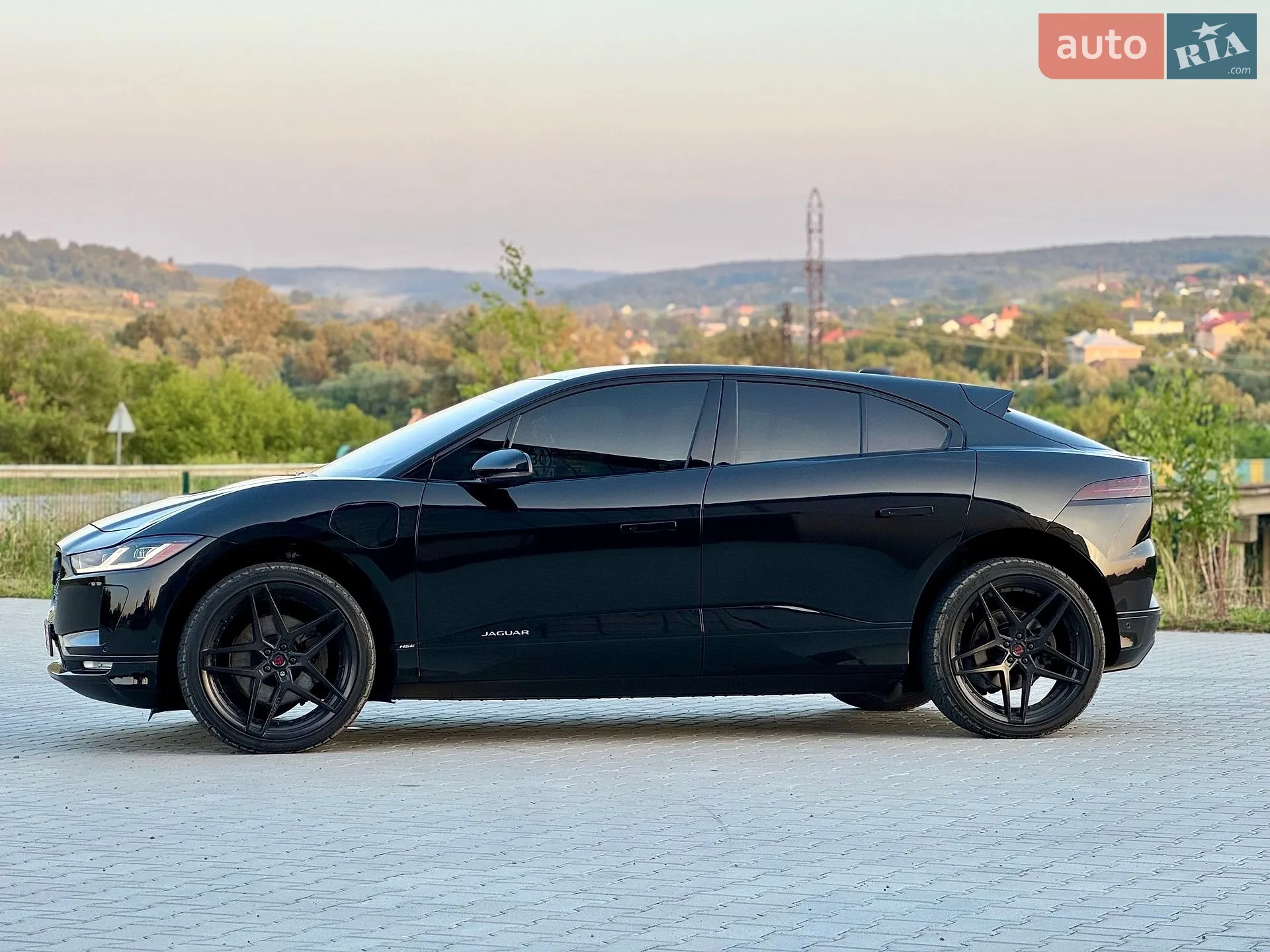 2019 Jaguar I-Pace - мініатюра 17