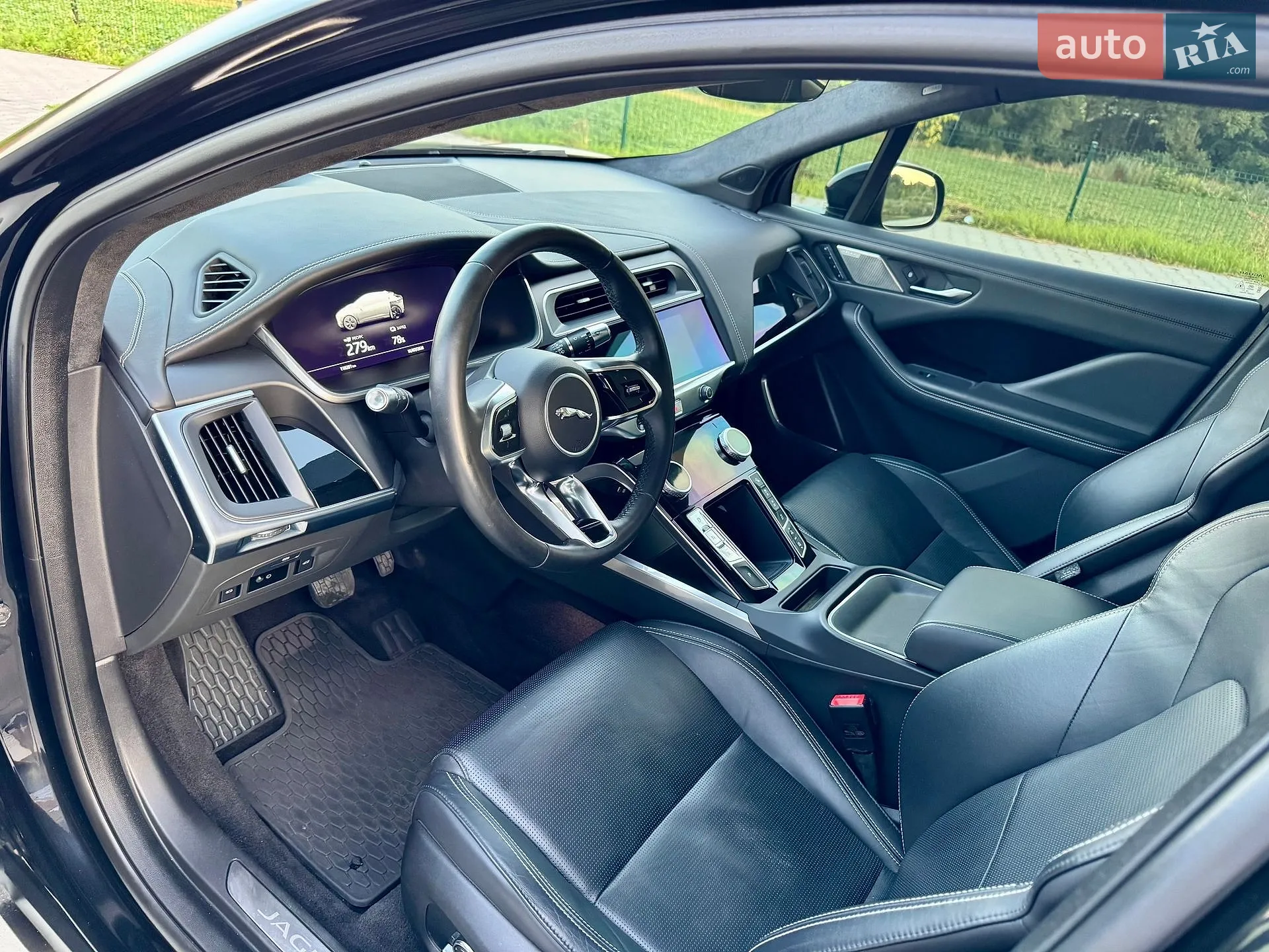 2019 Jaguar I-Pace - мініатюра 27