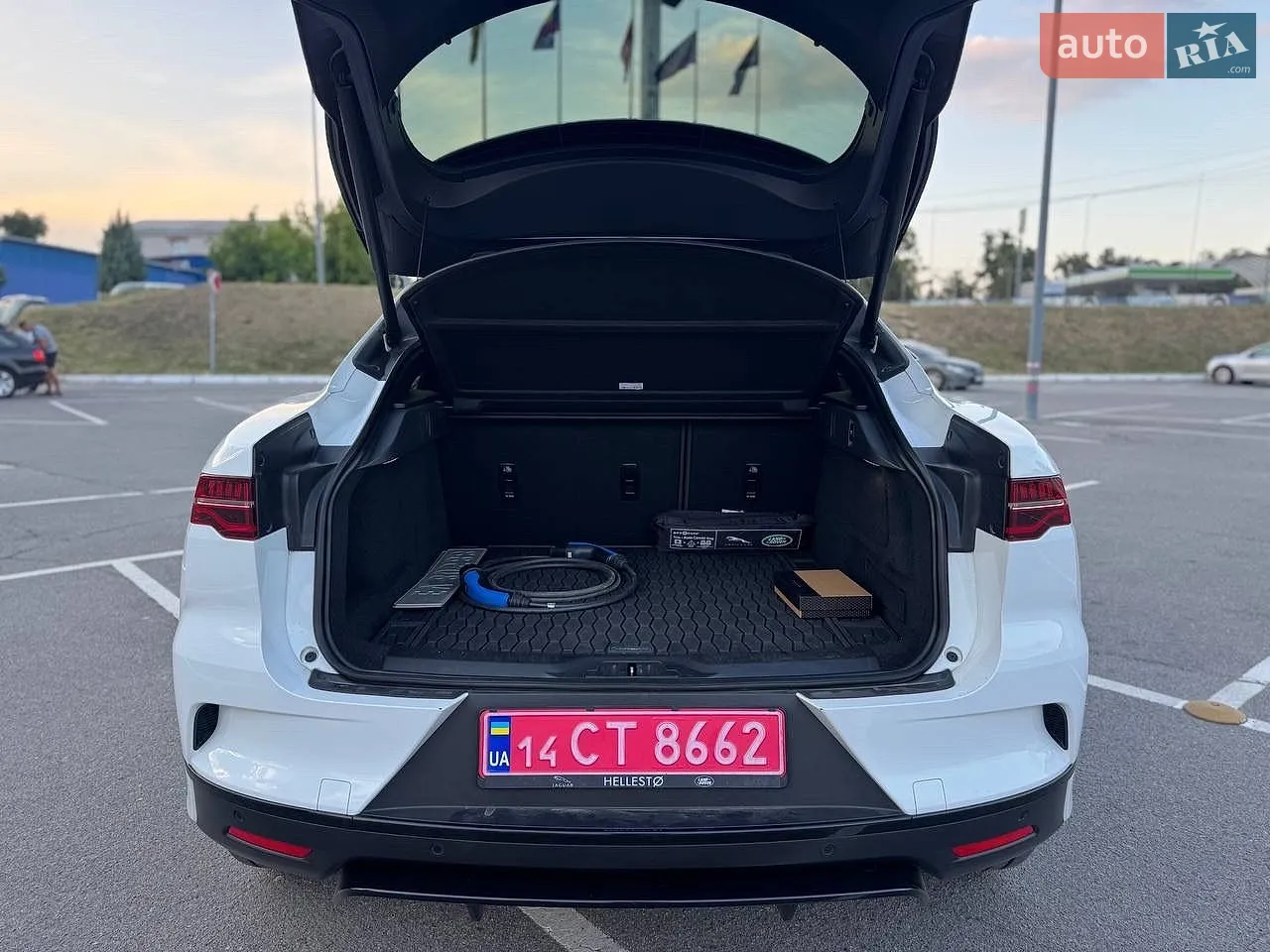 2019 Jaguar I-Pace - мініатюра 11