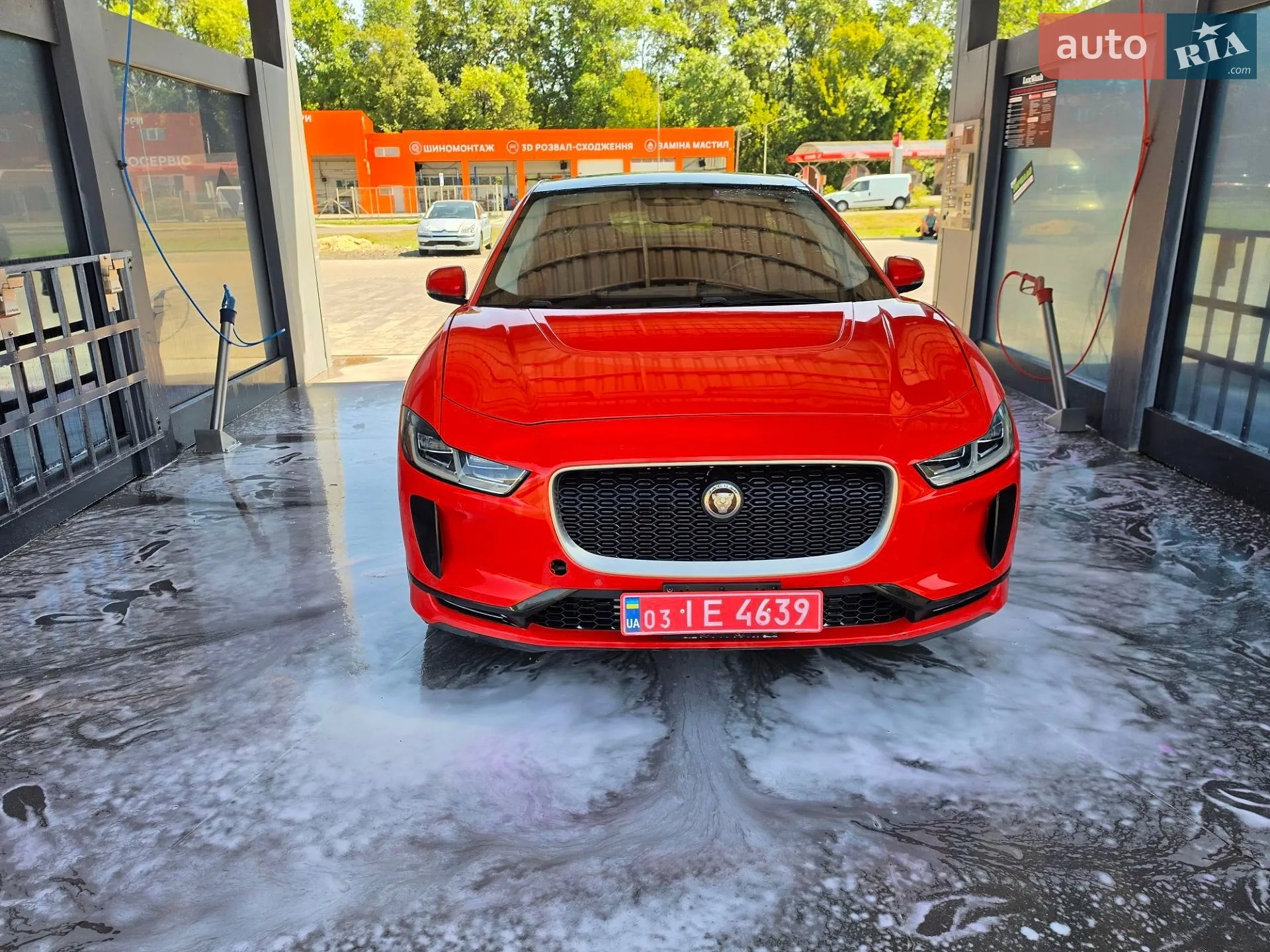 2019 Jaguar I-Pace - мініатюра 24