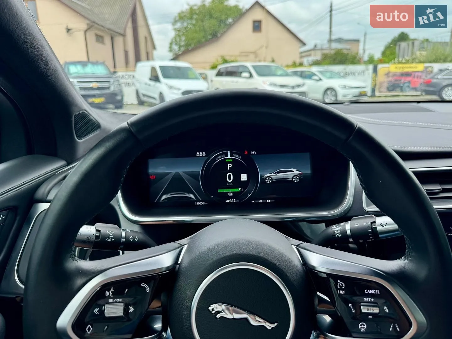 2019 Jaguar I-Pace - мініатюра 23