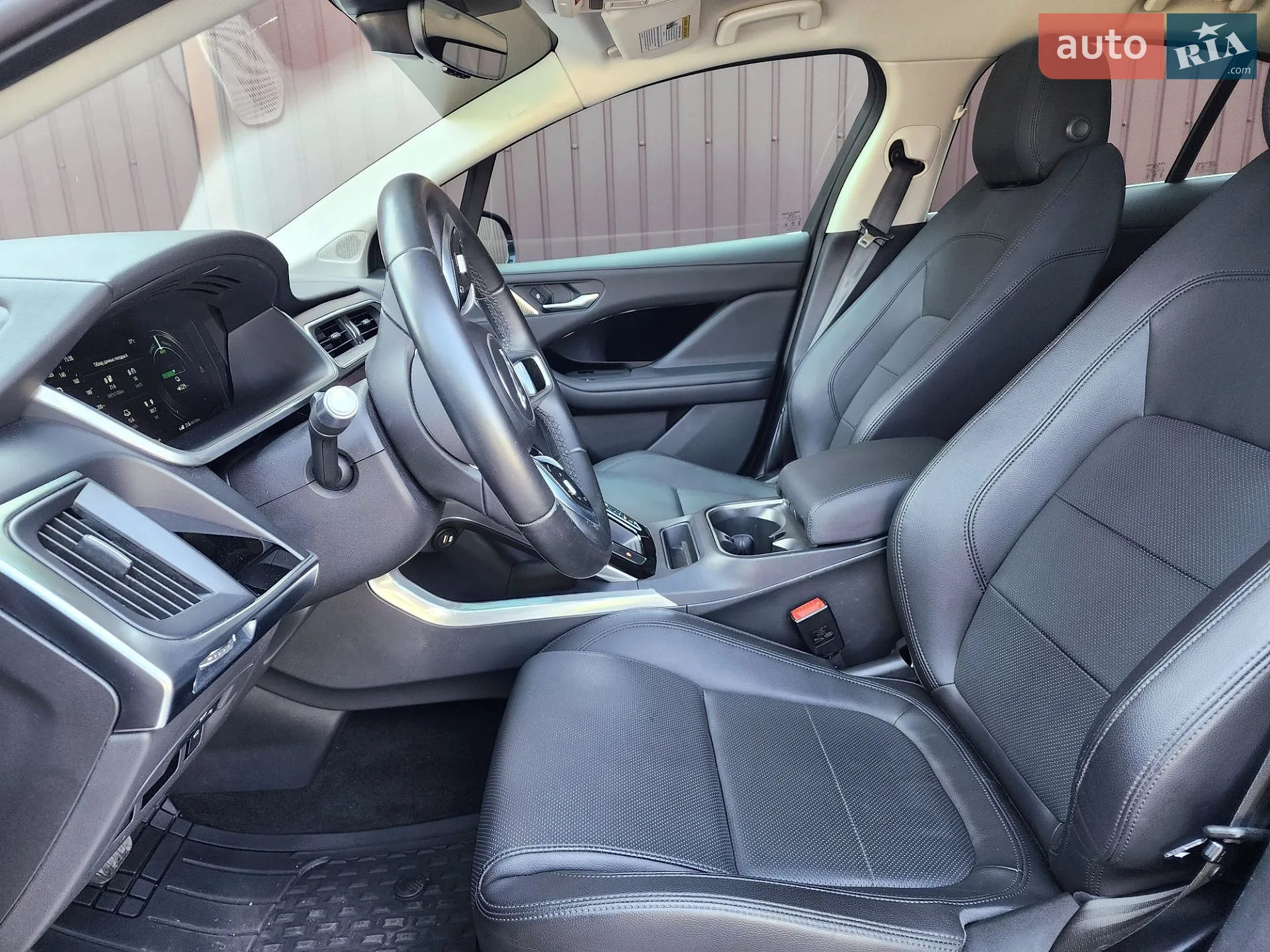 2019 Jaguar I-Pace - мініатюра 18