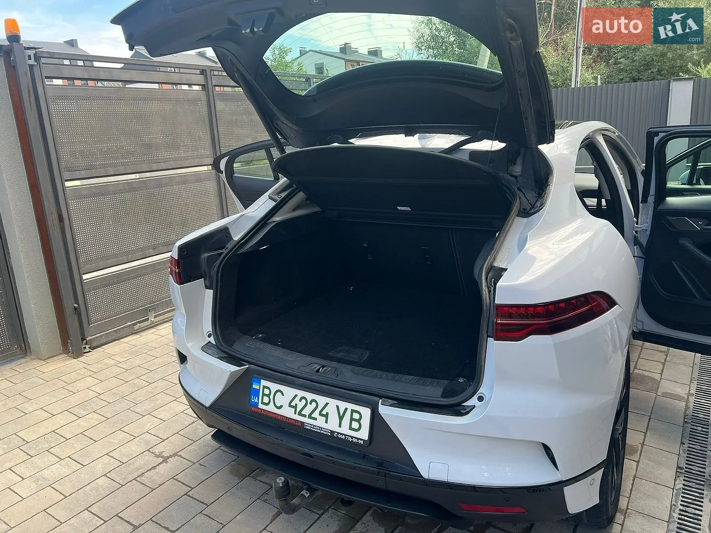 2019 Jaguar I-Pace - мініатюра 10