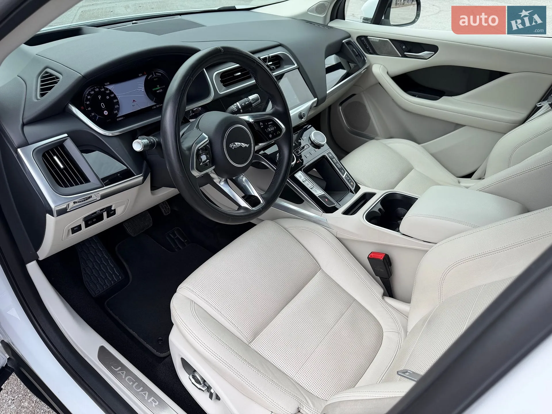 2020 Jaguar I-Pace - мініатюра 17