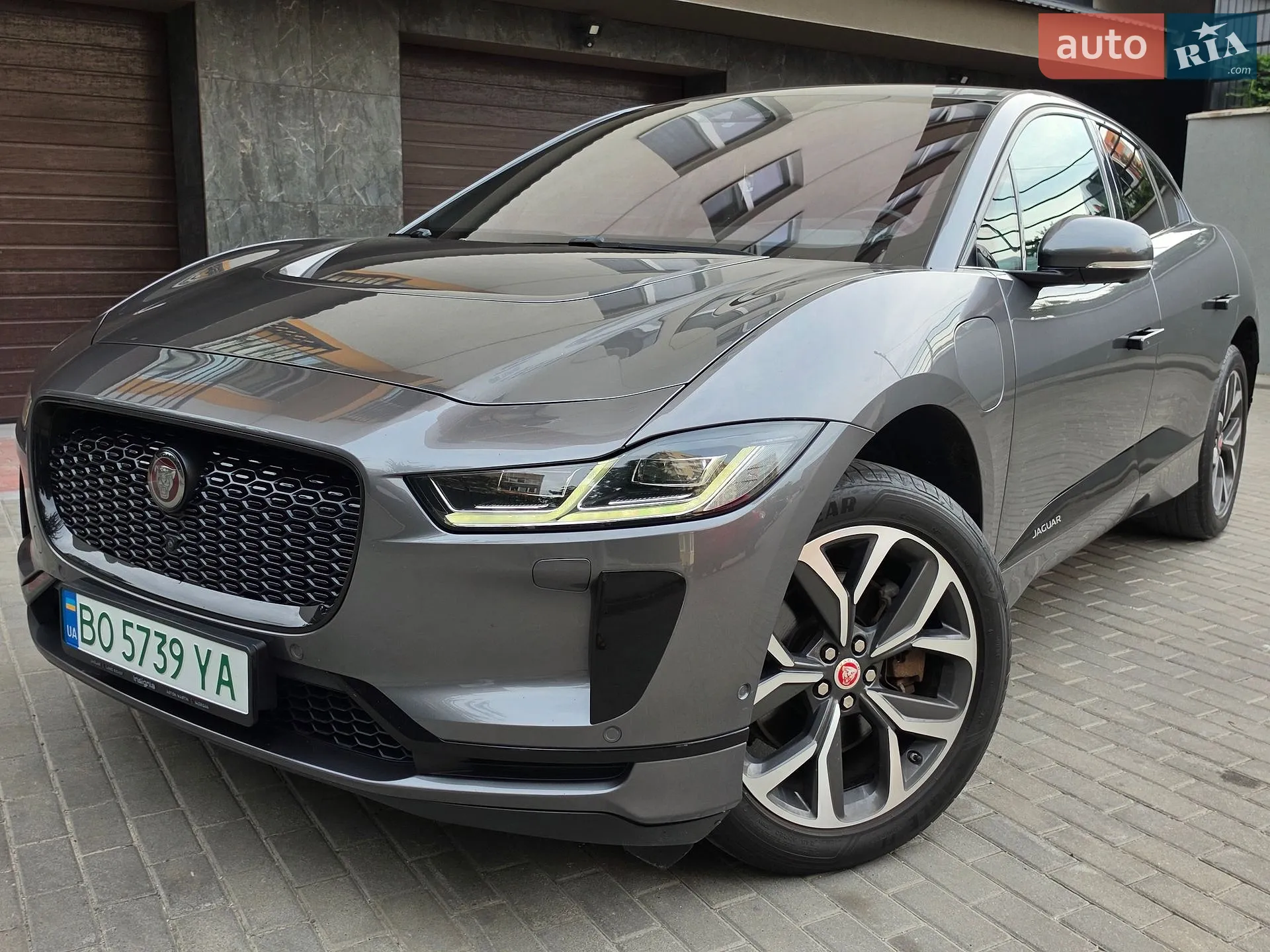 2019 Jaguar I-Pace - мініатюра 2