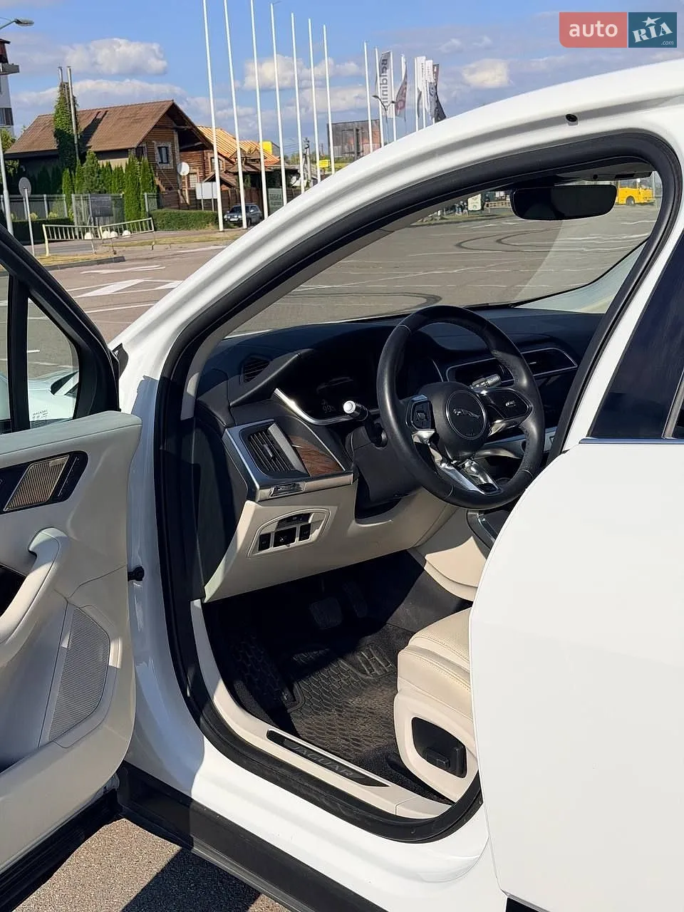 2019 Jaguar I-Pace - мініатюра 33