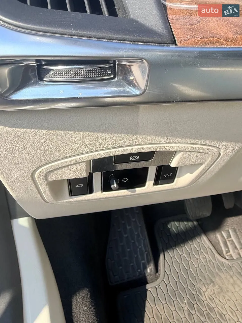 2019 Jaguar I-Pace - мініатюра 38