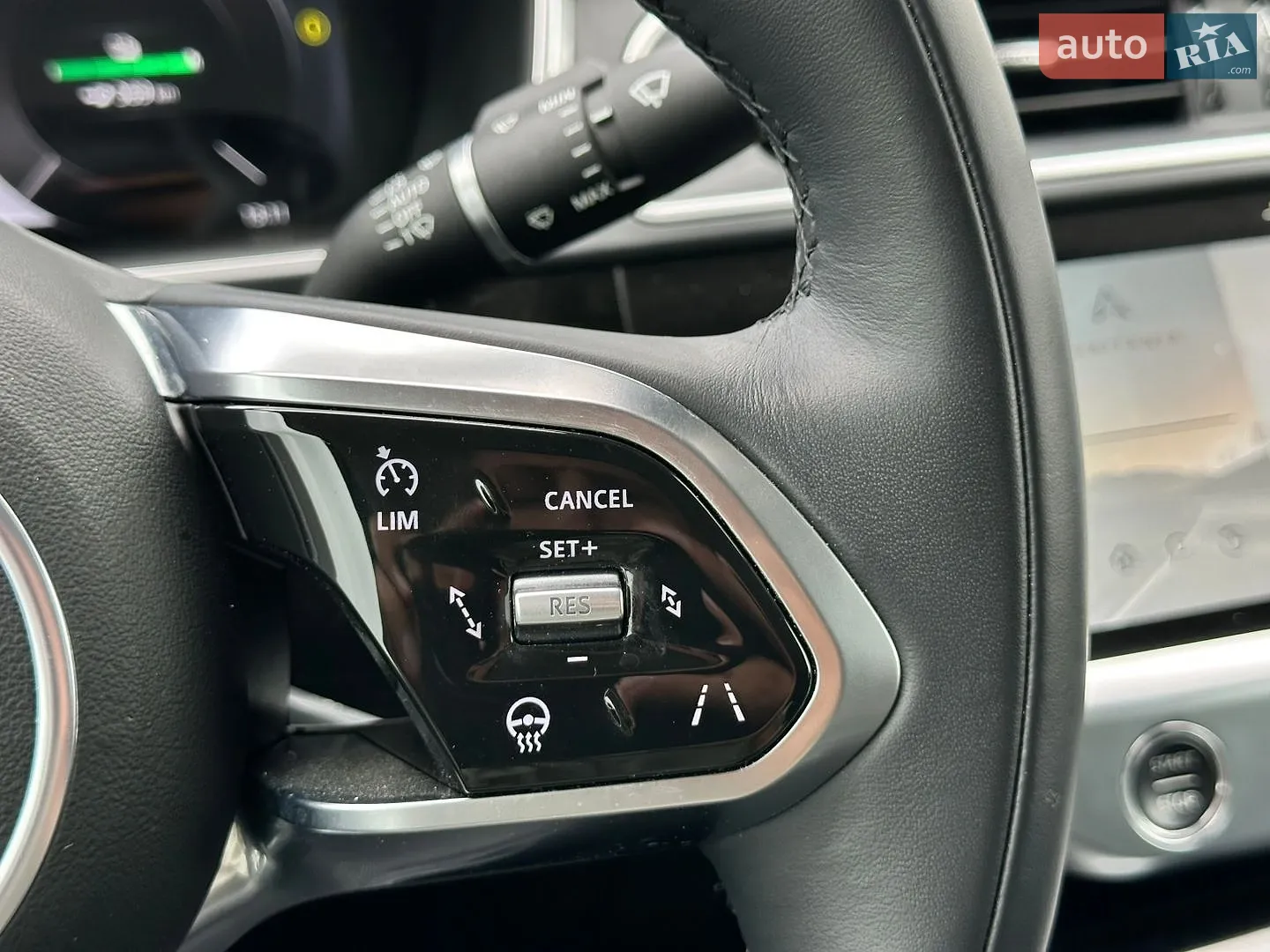 2023 Jaguar I-Pace - мініатюра 57