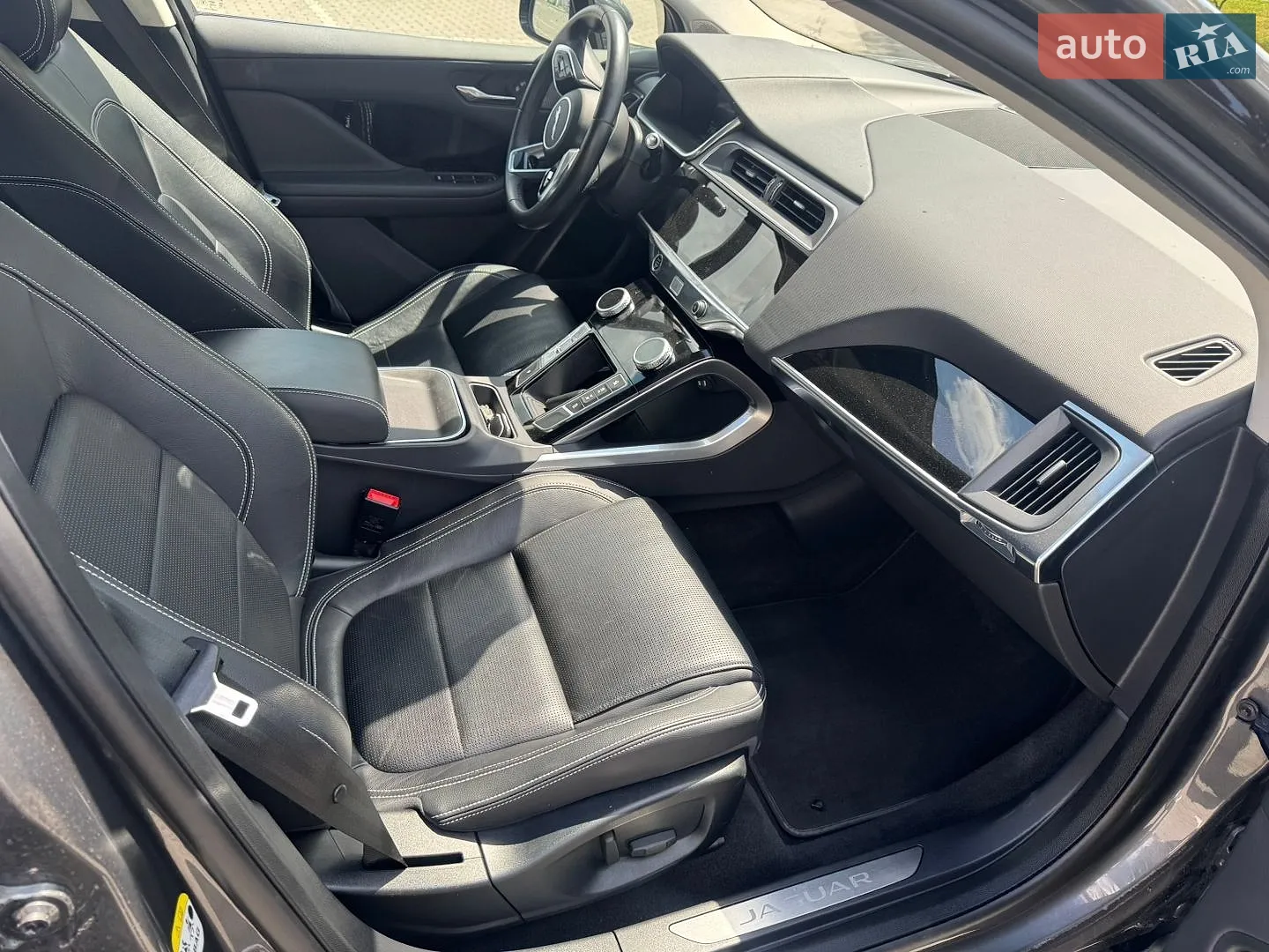 2019 Jaguar I-Pace - мініатюра 34