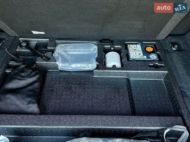 Внедорожник / Кроссовер Jaguar I-Pace 2021 в Ивано-Франковске фото 30 Внедорожник / Кроссовер Jaguar I-Pace 2021 в Ивано-Франковске