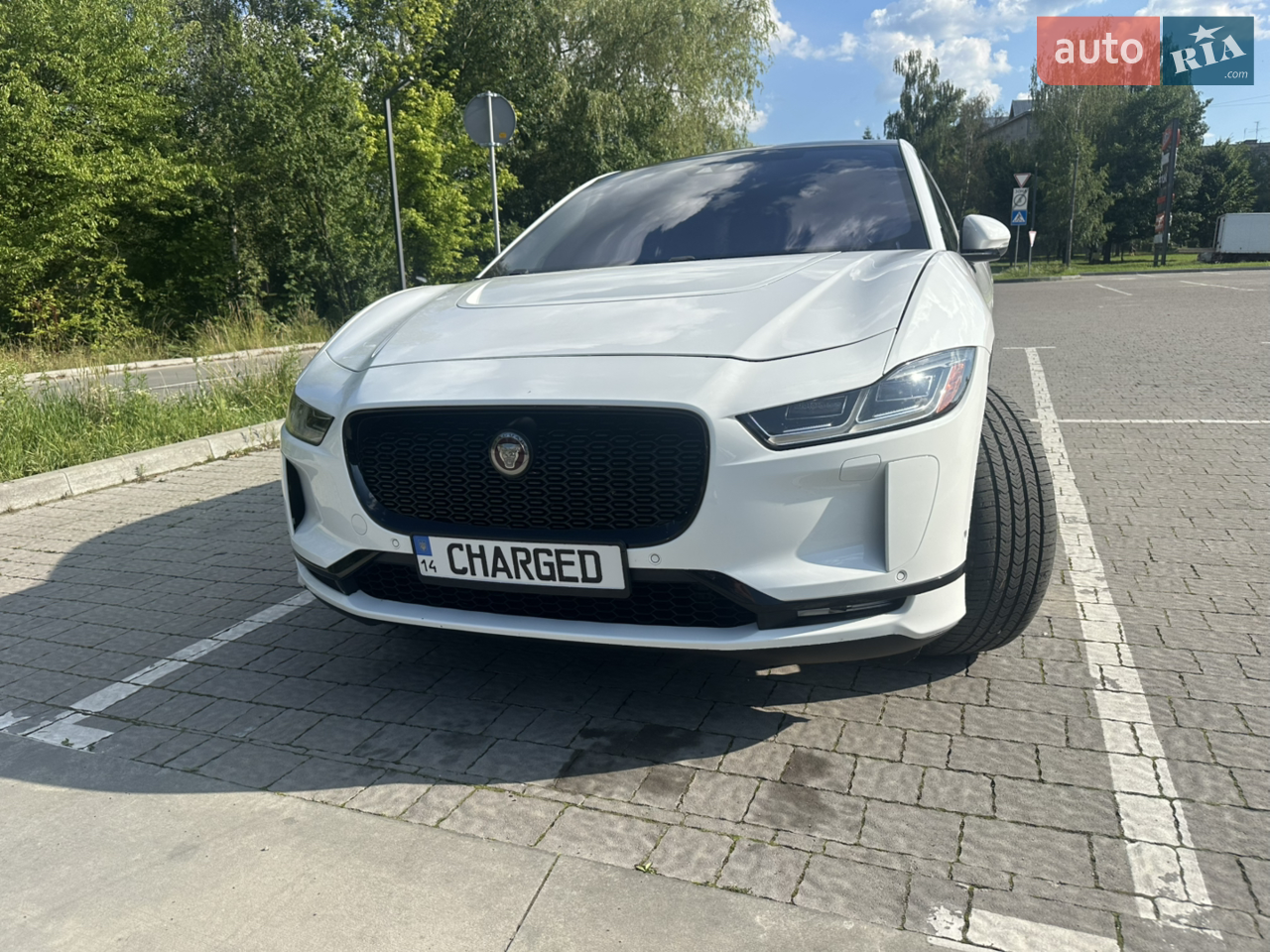 2019 Jaguar I-Pace - мініатюра 16