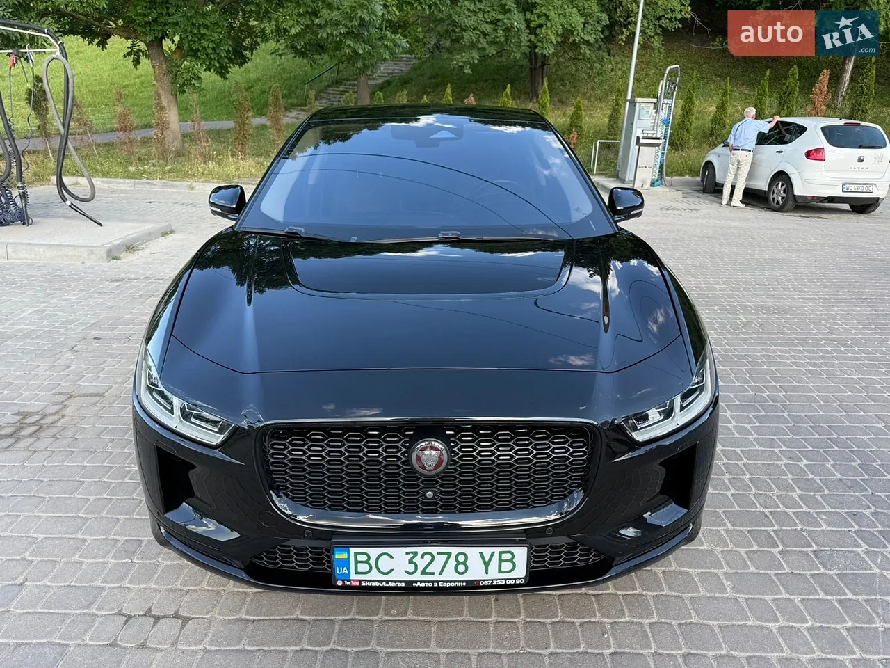 2020 Jaguar I-Pace - мініатюра 30