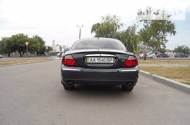 Седан Jaguar S-Type 2001 в Харькове