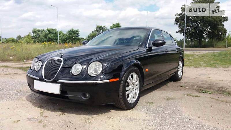 Седан Jaguar S-Type 2006 в Надворной