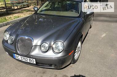 Седан Jaguar S-Type 2006 в Луцке