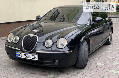 Седан Jaguar S-Type 2004 в Ивано-Франковске