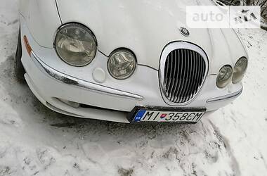 Седан Jaguar S-Type 1999 в Львове