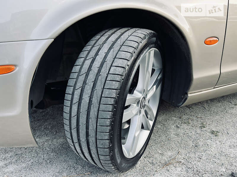 Седан Jaguar S-Type 2005 в Дніпрі