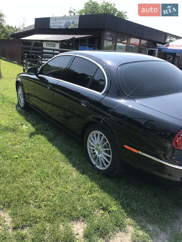 Седан Jaguar S-Type 2006 в Владимире