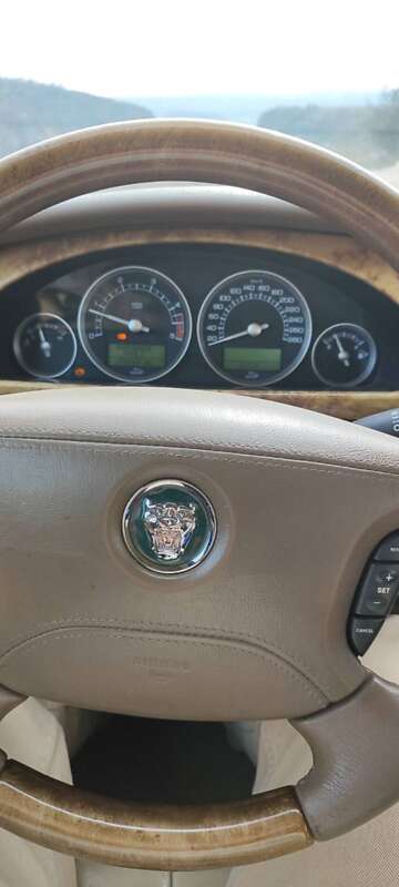 Седан Jaguar S-Type 2004 в Запоріжжі