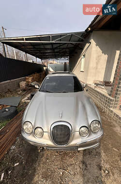 Седан Jaguar S-Type 2001 в 