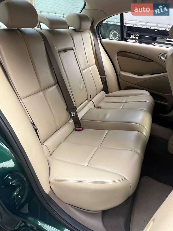 Седан Jaguar S-Type 2004 в Киеве