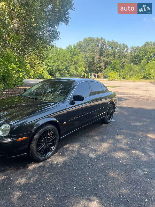 Седан Jaguar S-Type 2000 в Днепре