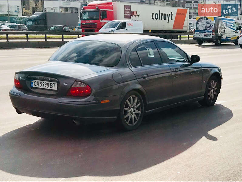 Jaguar S-Type 2003