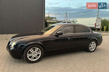 Седан Jaguar S-Type 2004 в 