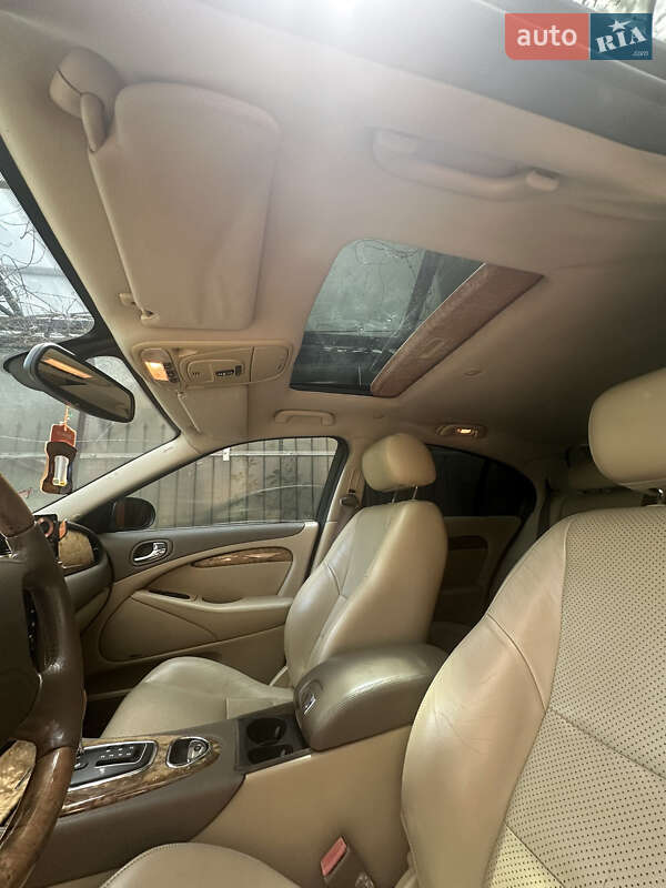 Седан Jaguar S-Type 2004 в Одессе
