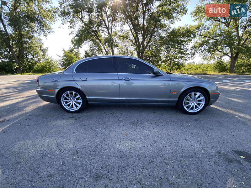 Седан Jaguar S-Type 2006 в Виннице