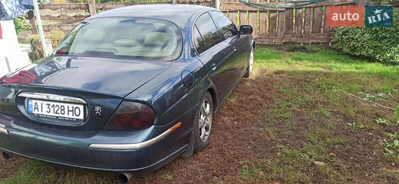 Седан Jaguar S-Type 2000 в Фастове
