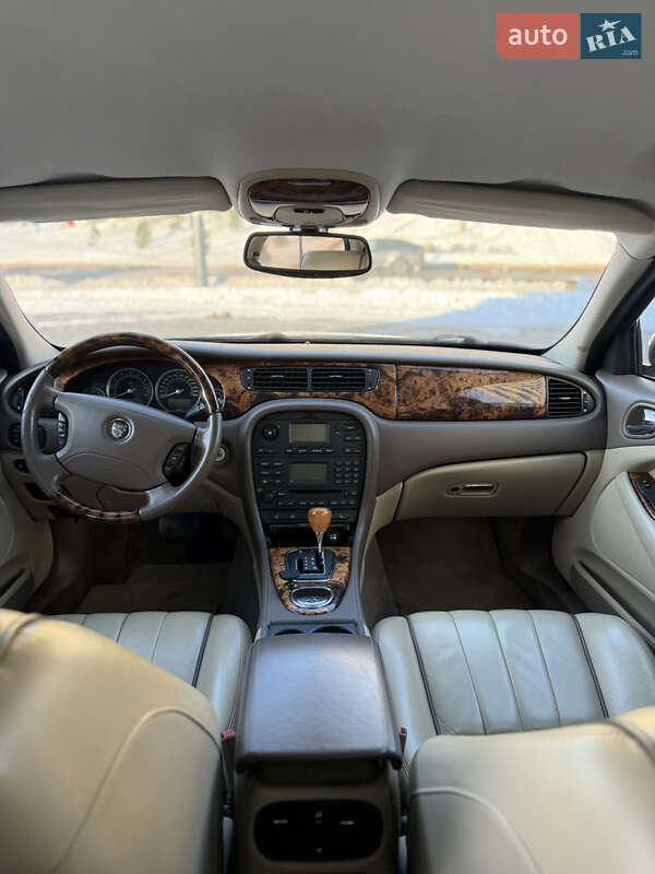 Седан Jaguar S-Type 2007 в Днепре