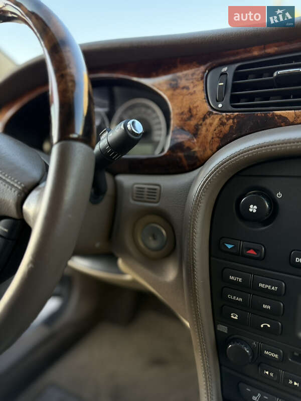 Седан Jaguar S-Type 2007 в Днепре