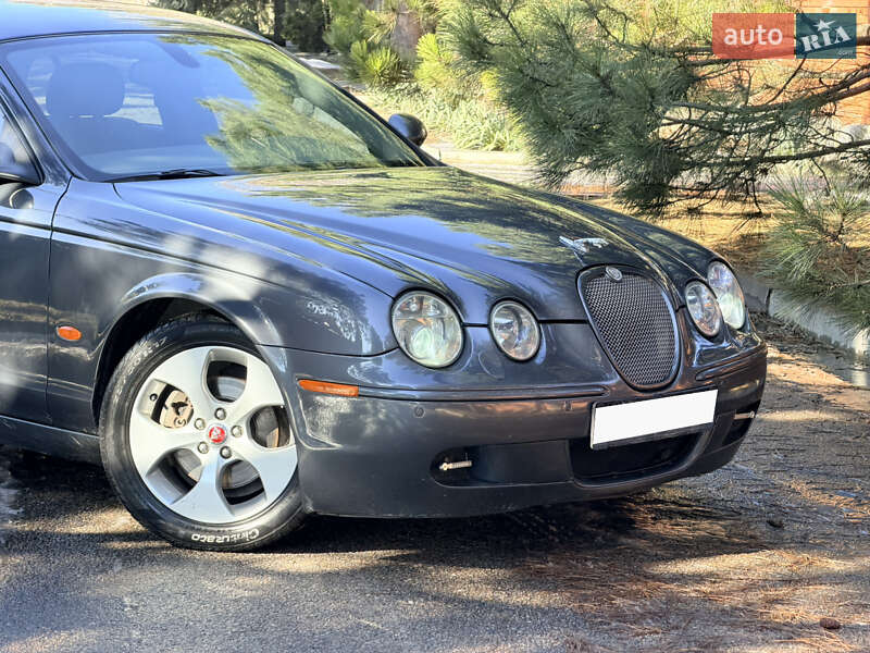 Седан Jaguar S-Type 2007 в Днепре