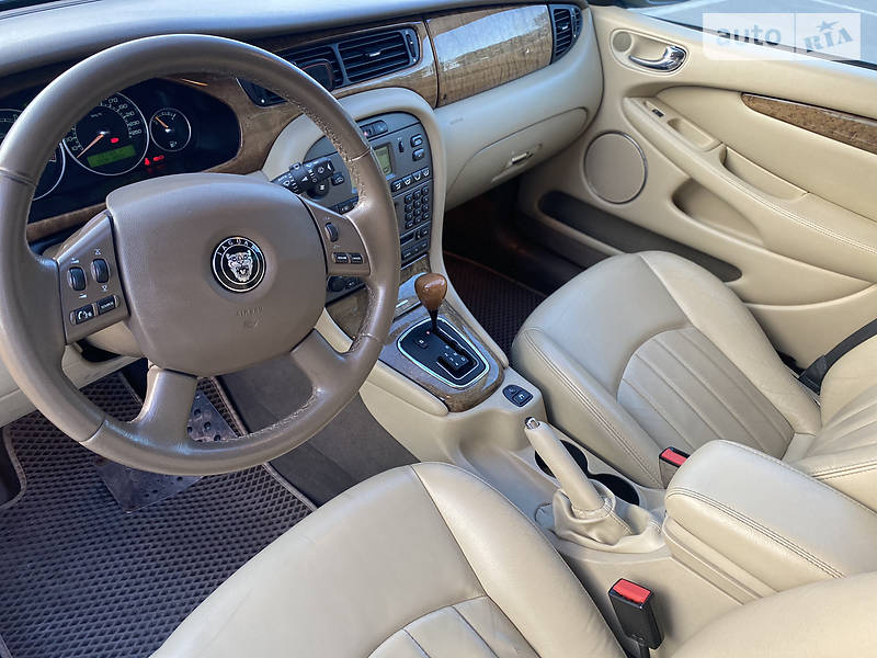 Седан Jaguar X-Type 2008 в Києві