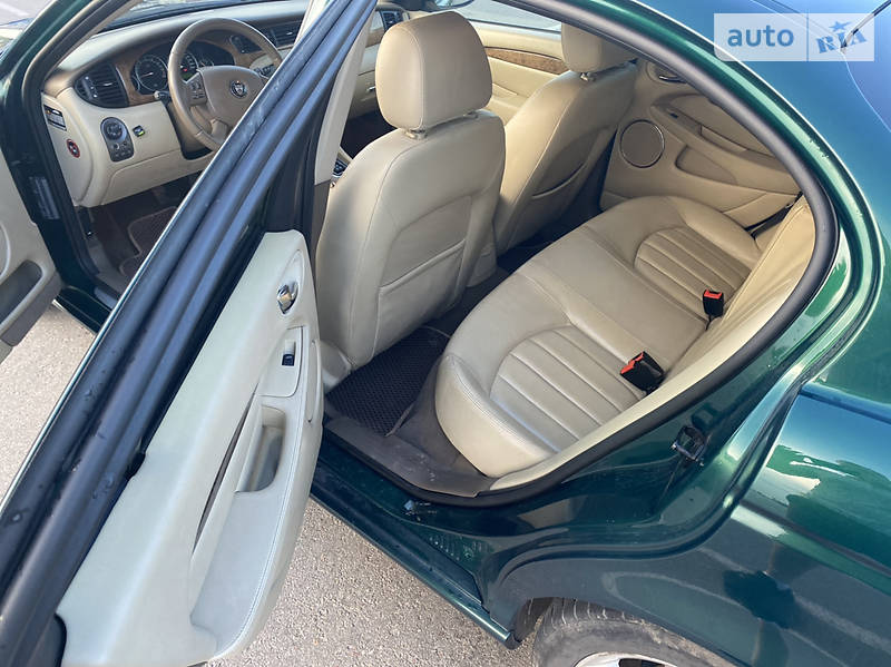 Седан Jaguar X-Type 2008 в Києві