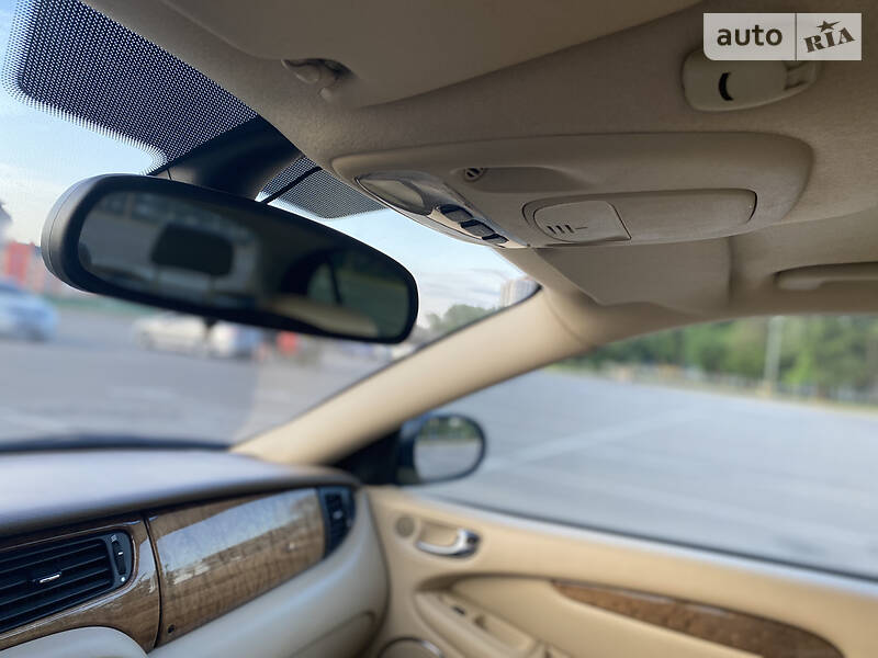 Седан Jaguar X-Type 2008 в Києві