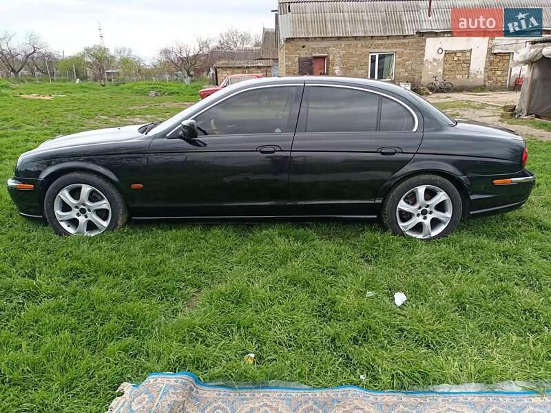 Седан Jaguar X-Type 2001 в Одесі