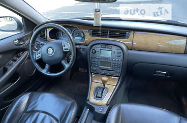 Седан Jaguar X-Type 2008 в Киеве