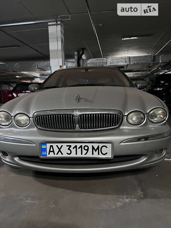 Седан Jaguar X-Type 2003 в Харькове