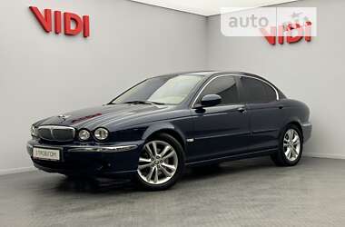 Седан Jaguar X-Type 2006 в Киеве