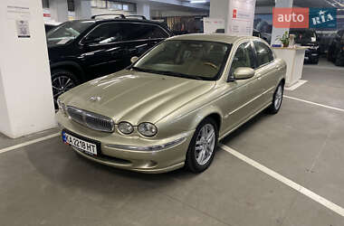 Седан Jaguar X-Type 2007 в Киеве