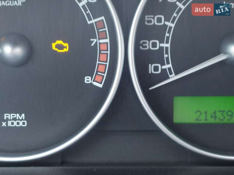 Седан Jaguar X-Type 2006 в Мироновке