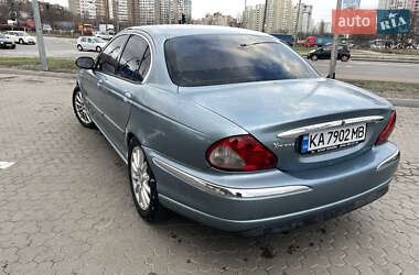 Седан Jaguar X-Type 2002 в Киеве